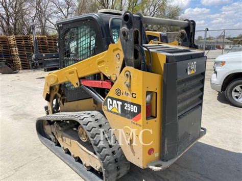 how to remove door on cat skid steer|2015 CAT 259D .